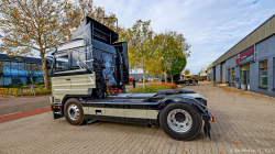 20251019-Tom-Holding-00565